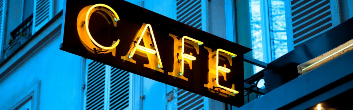Leopold Café: From Backpackers’ Stop to Bollywood Fame