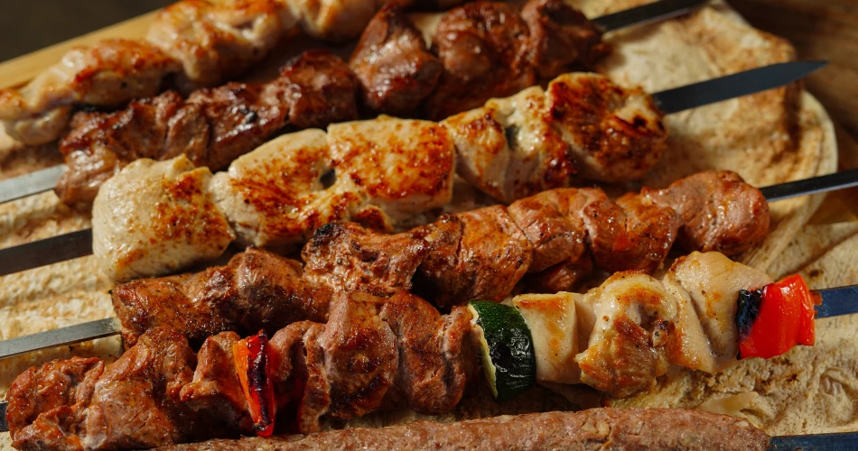 Foodie’s Guide to Eating Around Colaba Causeway Market