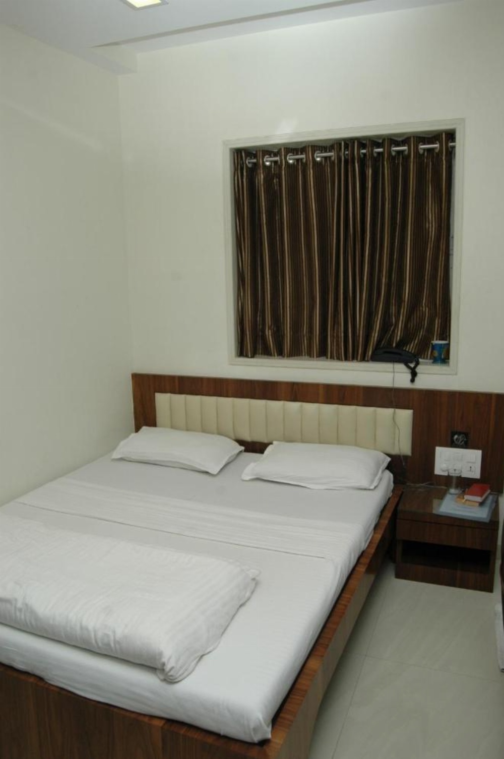 Hotel Causeway, Colaba Image 17
