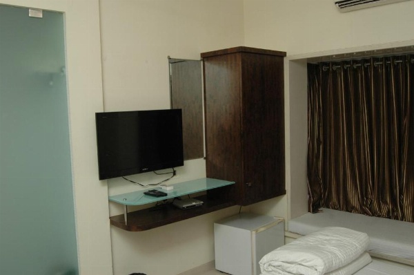 Hotel Causeway, Colaba image 6